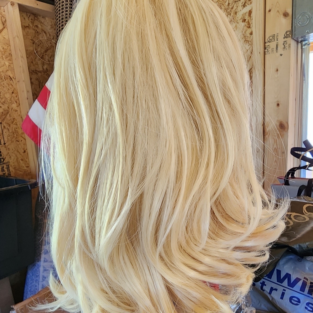Vintage Blonde Women's Hair Wig - Picture 4 of 7